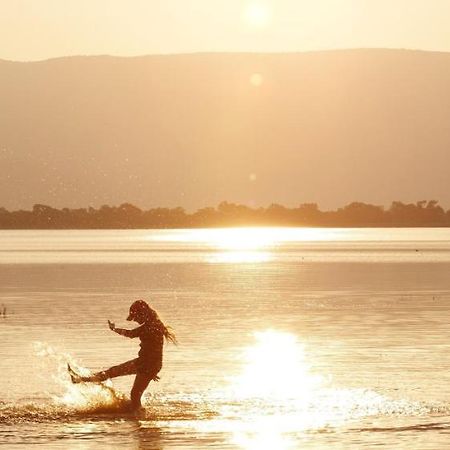 Lake Fyans Holiday Park Екстер'єр фото