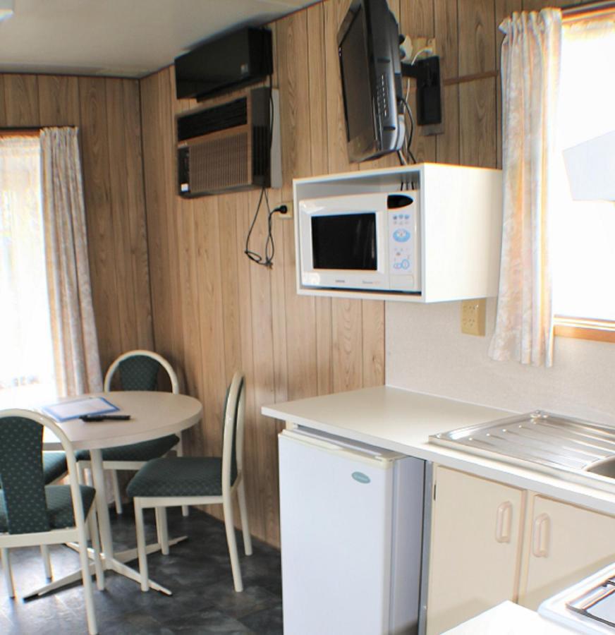 Lake Fyans Holiday Park Екстер'єр фото