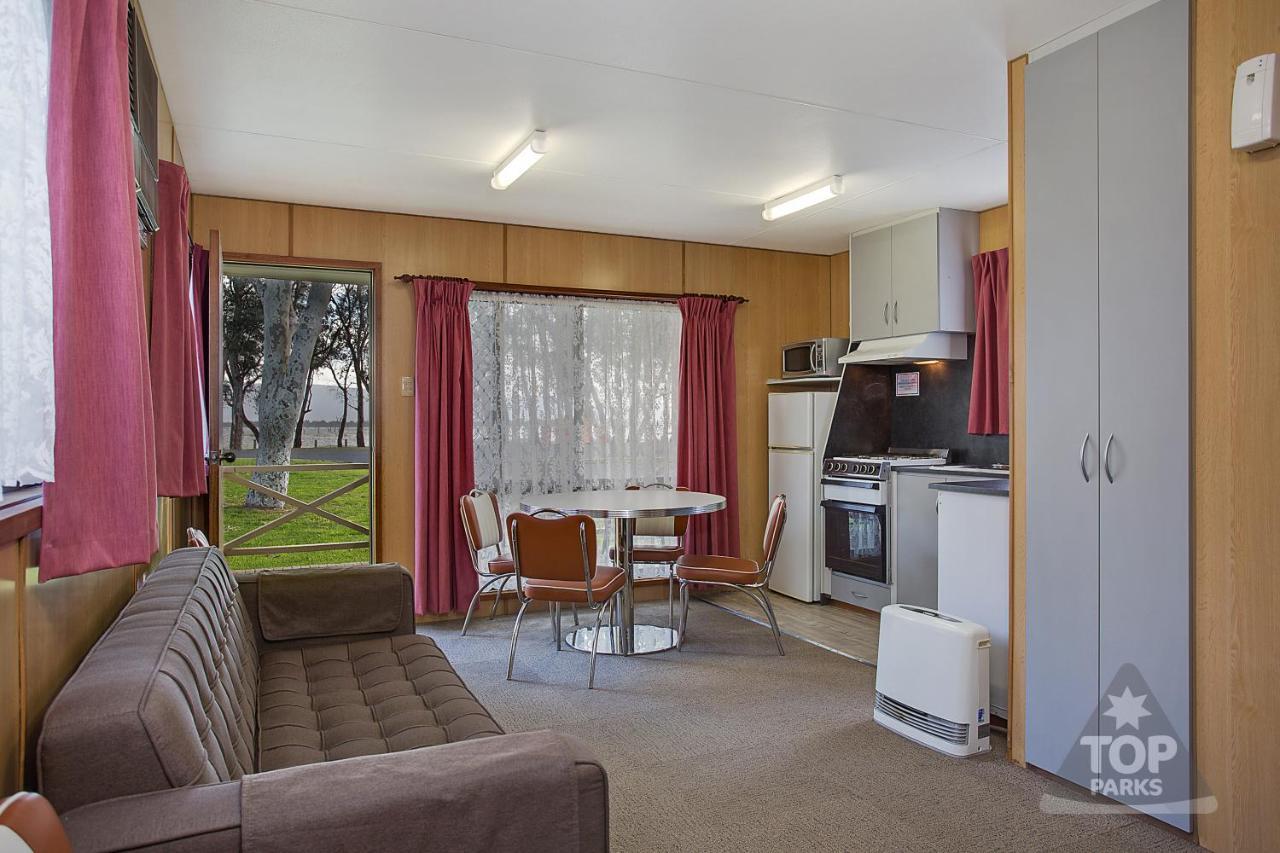 Lake Fyans Holiday Park Екстер'єр фото
