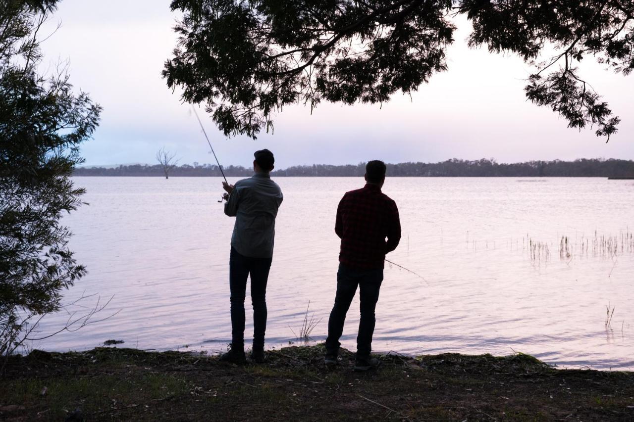 Lake Fyans Holiday Park Екстер'єр фото